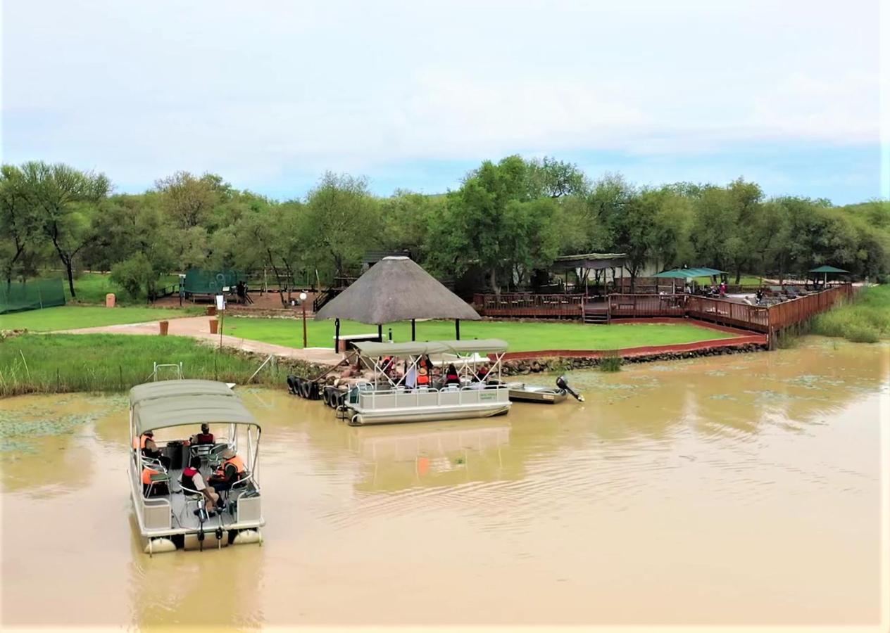 Crocodile Pools River Safaris Gaborone Luaran gambar