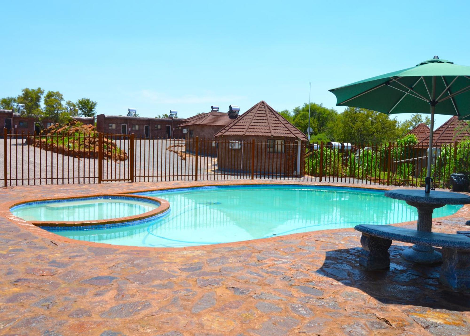 Crocodile Pools River Safaris Gaborone Luaran gambar
